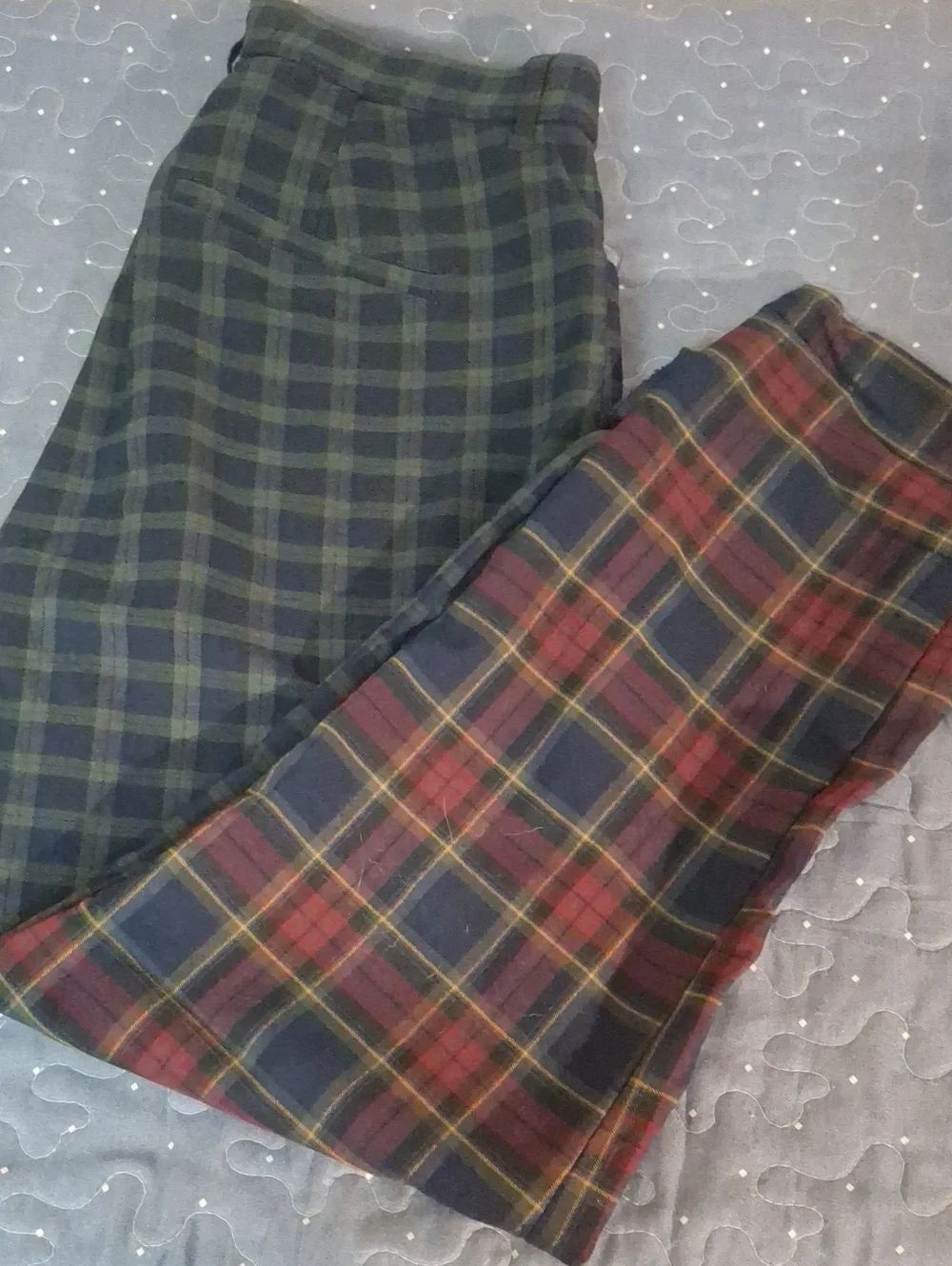 Hollister Ultra High Rise Plaid Pants size medium